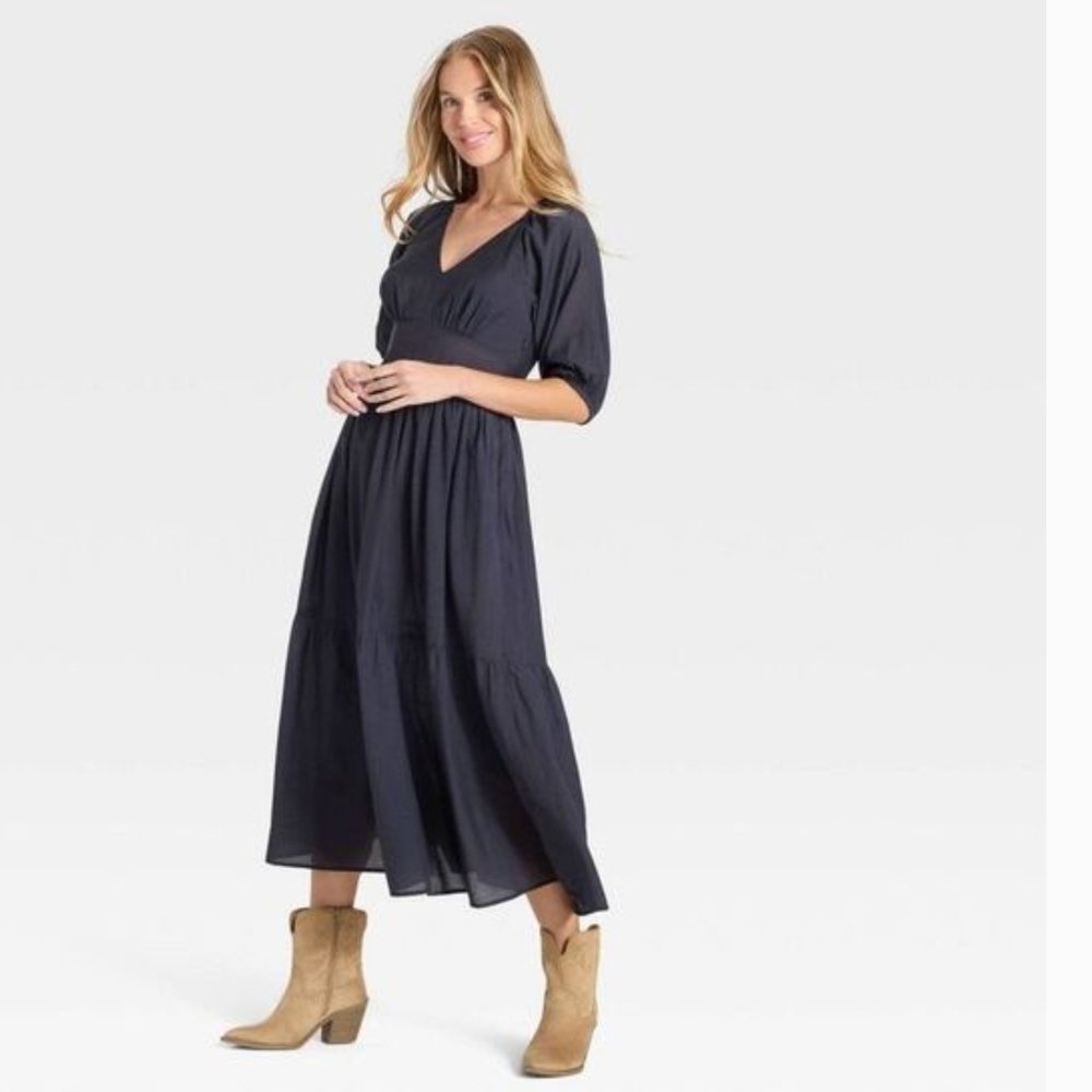 Women's Navy V-Neck Tiered Midi Dress